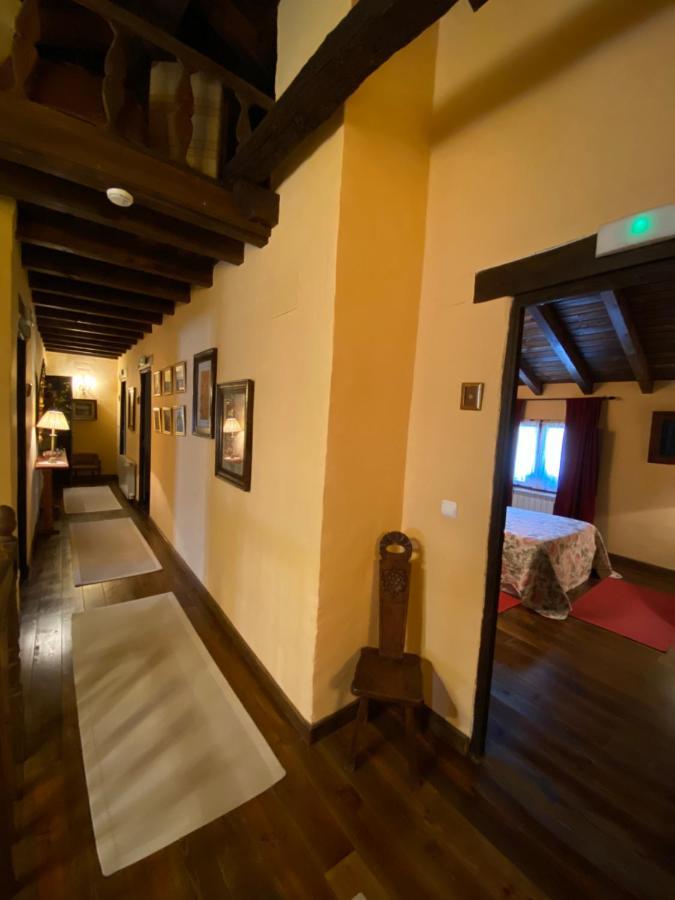Casa Rural Dos Reales San Cristobal de Boedo Dış mekan fotoğraf