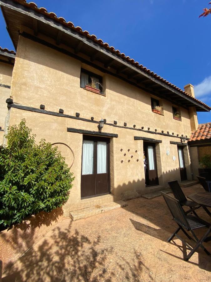 Casa Rural Dos Reales San Cristobal de Boedo Dış mekan fotoğraf