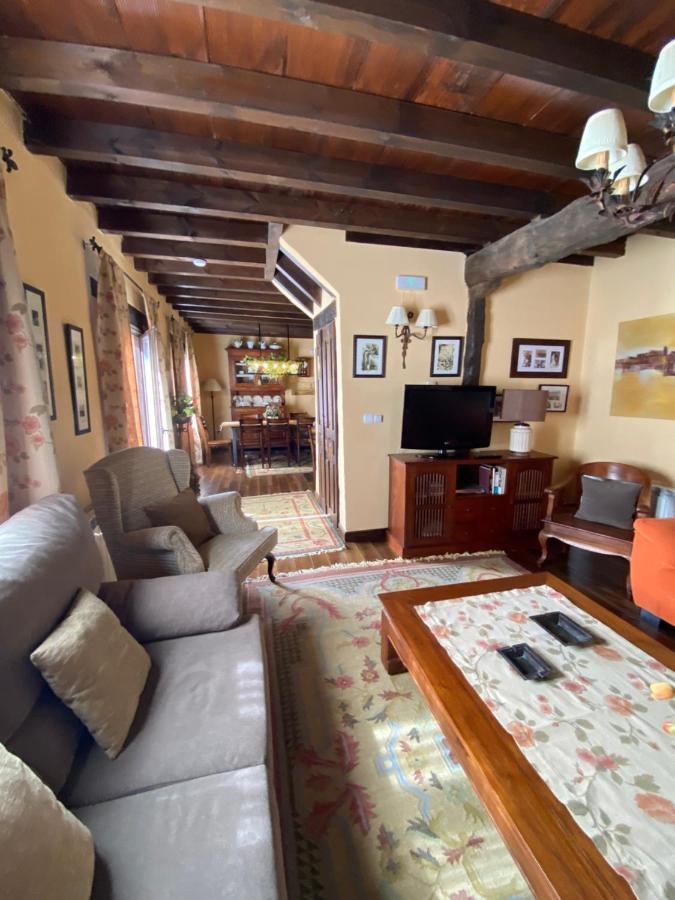 Casa Rural Dos Reales San Cristobal de Boedo Dış mekan fotoğraf